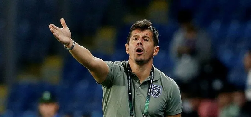 Başakşehir'e Rigas maçı öncesi kötü haber! Teknik direktör Emre Belözoğlu kafilede yer almadı