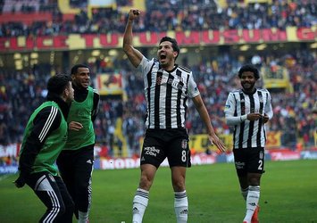 Beşiktaş'ın maestrosu Salih Uçan!