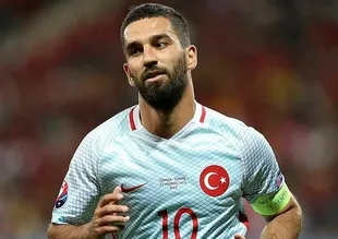 Arda Turan: "Herkese tek tek hesap soracağım"