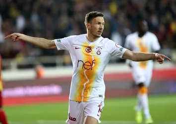 Linnes'e talip var!