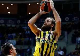 Fenerbahçeli yıldız sakatlandı
