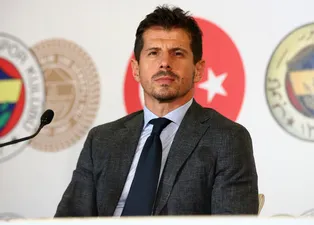Emre Belözoğlu'dan Mesut Özil açıklaması! "Kulübüyle görüşme süreci bitince..."