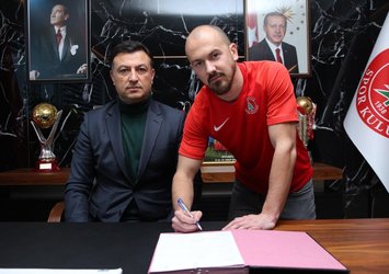 Ümraniyespor, Hırvat futbolcu Mujan'ı sezon sonuna kadar kiraladı