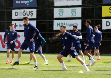 Fenerbahçe'de Trabzonspor maçı hazırlıkları