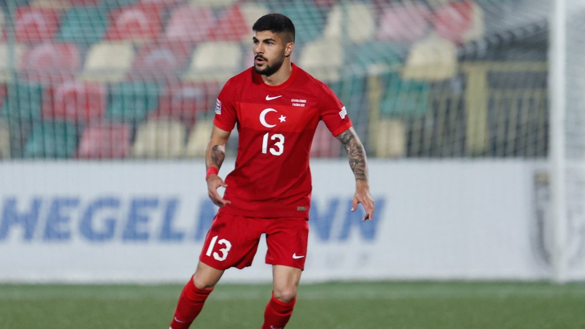 TRANSFER HABERİ: Eren Elmalı Galatasaray'da! İşte sözleşme şartları TRANSFER HABERİ: Eren Elmalı Galatasaray'da! İşte sözleşme şartları