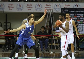 Gaziantep Basketbol evinde kazandı