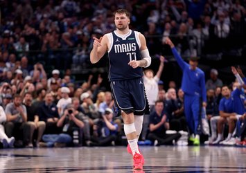 NBA'de Doncic "triple-double" yaptı, Mavericks kazandı!