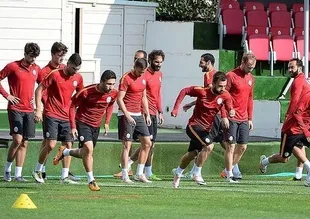 Galatasaray'ın derbi kadrosu belli oldu!