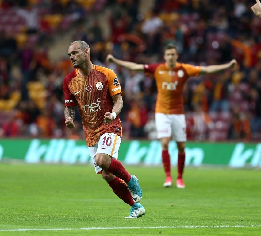 Sneijder Avrupa’nın zirvesinde!