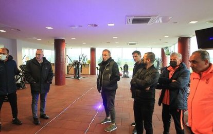 Abdullah Avcı, Özkan Sümer Futbol Akademisi’ni ziyaret etti