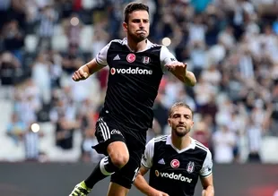 Oğuzhan Özyakup: Başakşehir'i tebrik ederim