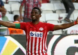 Eto'o Bursaspor'u ateşe attı