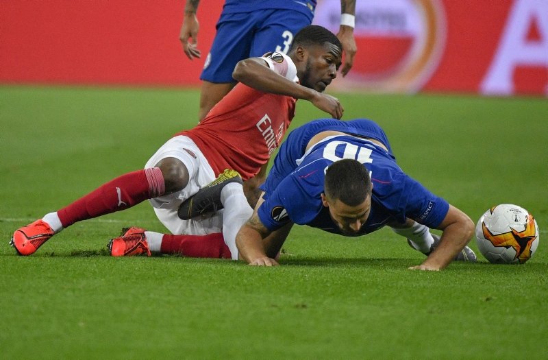 Bakü’de Mesut Özil’e Fenerbahçe mesajı