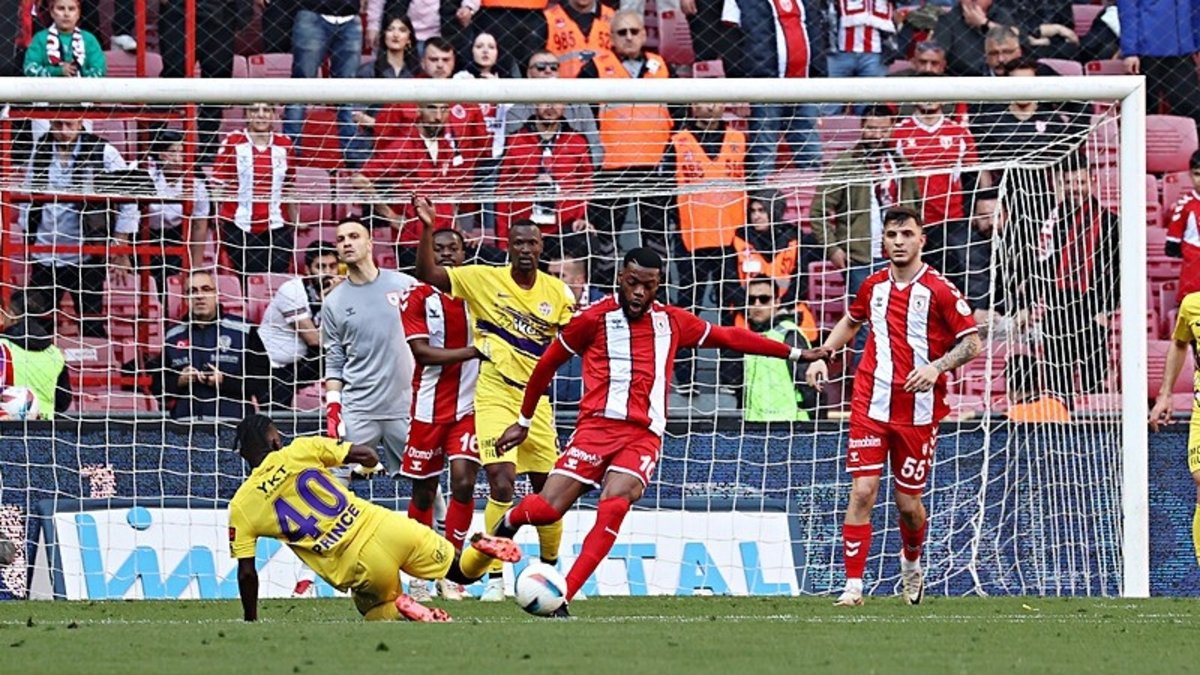 Reeder Samsunspor 3-0 İkas Eyüpspor (MAÇ SONUCU ÖZET) | Trendyol Süper Lig Reeder Samsunspor 3-0 İkas Eyüpspor (MAÇ SONUCU ÖZET) | Trendyol Süper Lig