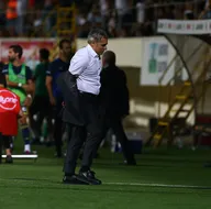 Ersun Yanal kulübede çılgına döndü!