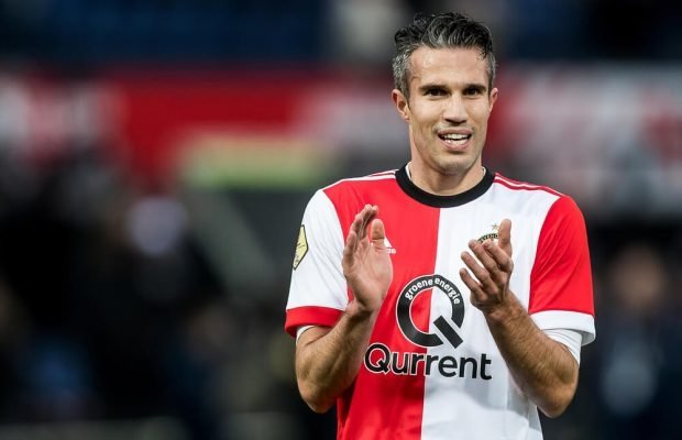 Feyenoord’ta van Persie depremi!