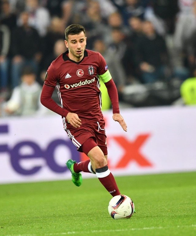 Oğuzhan Özyakup’a Marsilya kancası