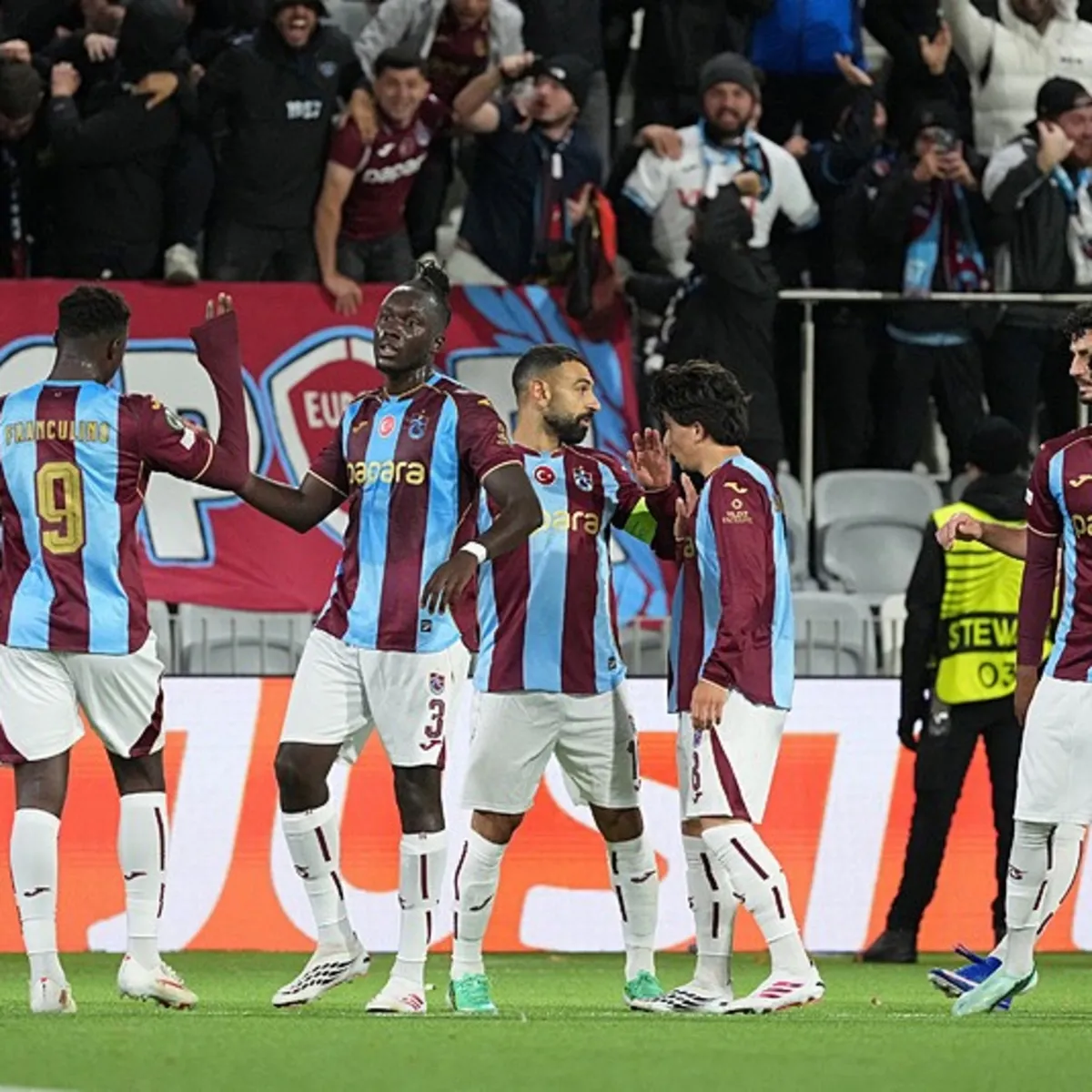 Trabzonspor, Konferans Ligi'ne galibiyetle başladı