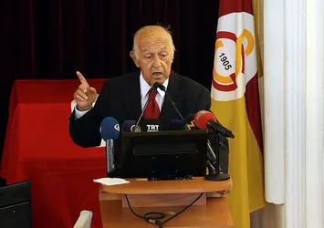 Duygun Yarsuvat yönetimi topa tuttu