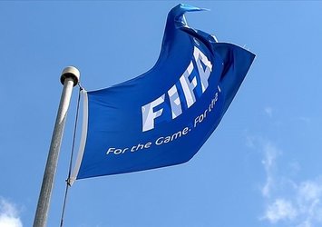 FIFA'dan Süper Lig ekibine transfer yasağı!