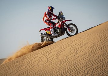 Sam Sunderland Dakar Rallisi'ne veda etti