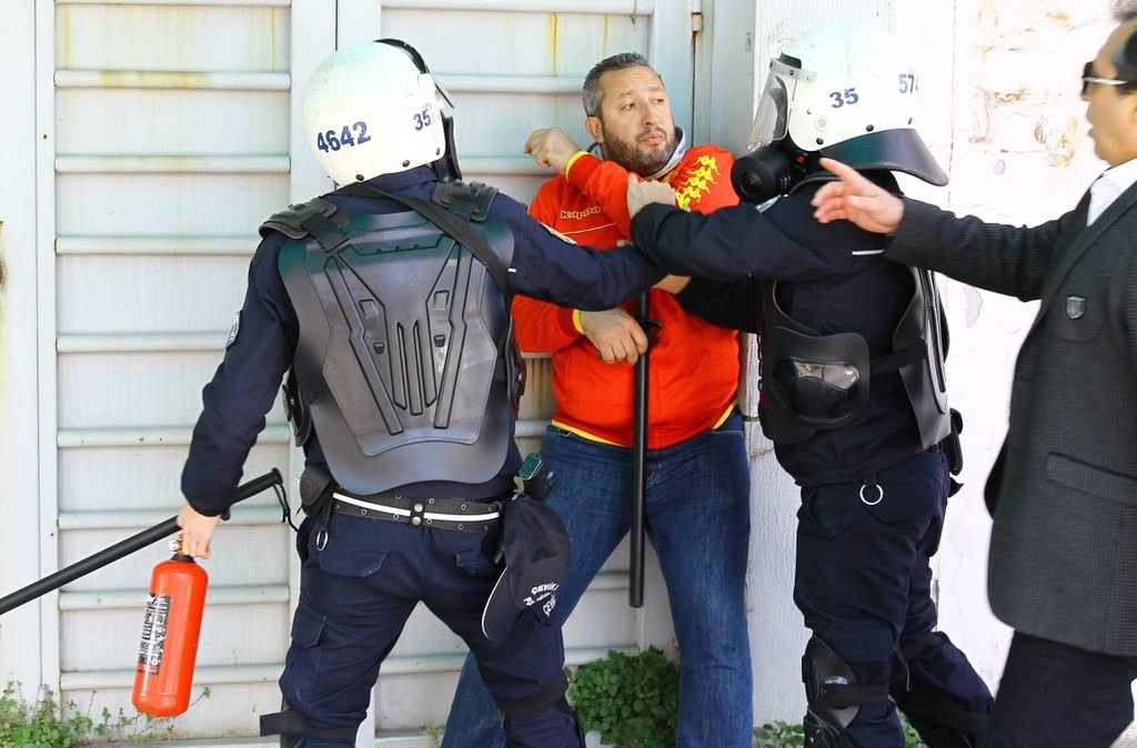 Derbi öncesi olay çıktı