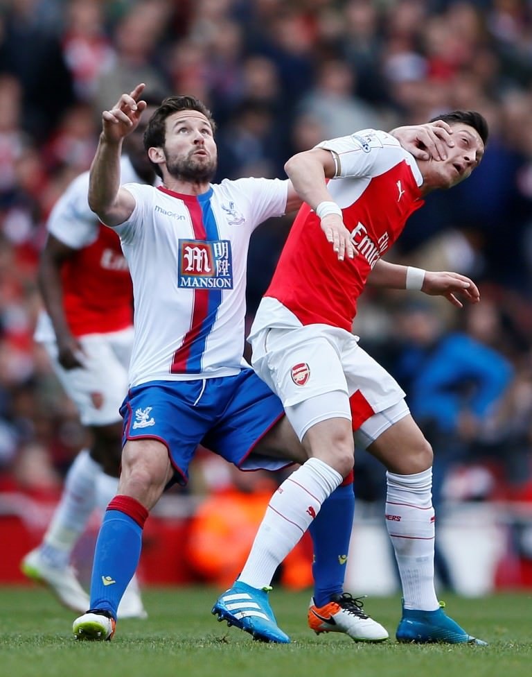 Arsenal’da yılın futbolcusu Mesut Özil