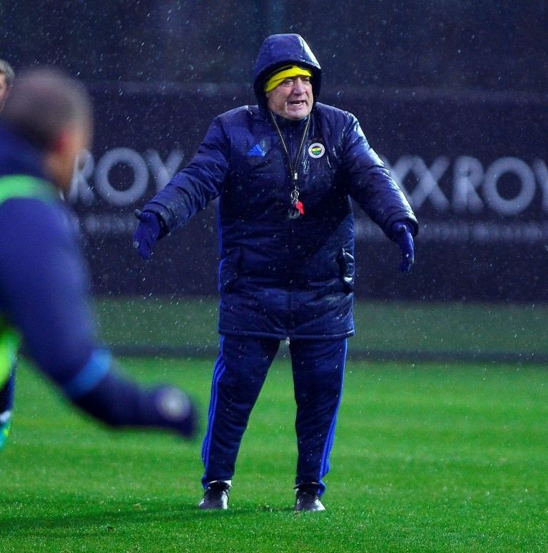 Fenerbahçe’de şaşırtan olay