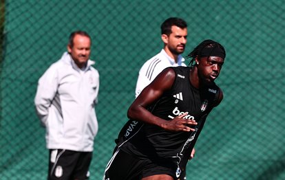 Beşiktaş’ta Gençlerbirliği maçı hazırlıkları sürüyor! Başkan Serdal Adalı da idmanı takip etti
