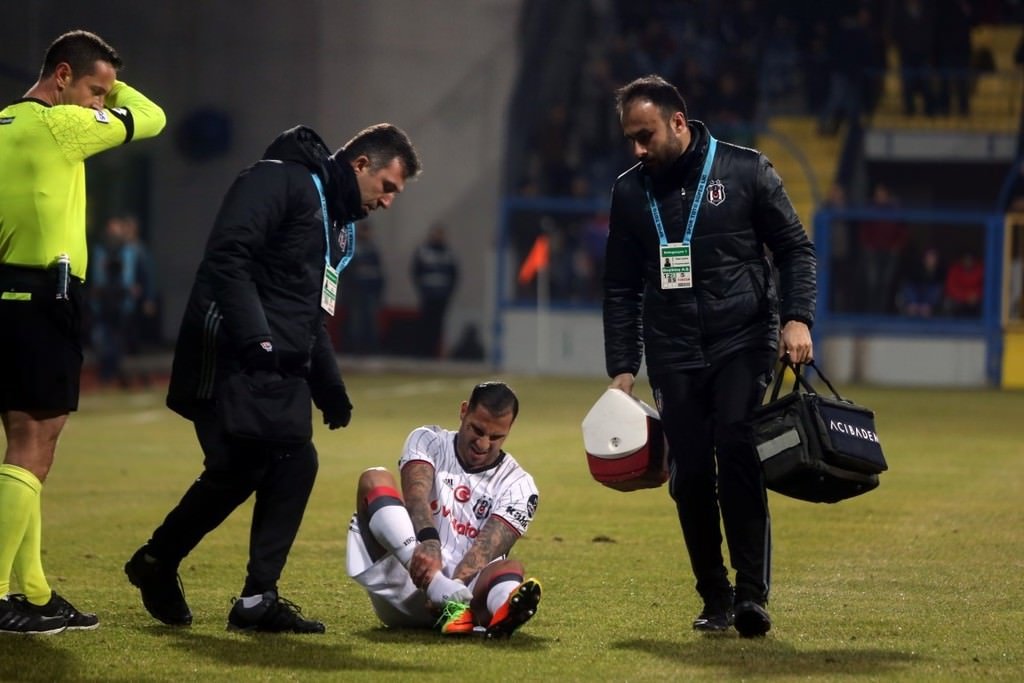 Kardemir Karabükspor-Beşiktaş karşılaşmasından kareler