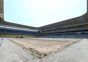 Fenerbahçe'de hibrit çim sürprizi!