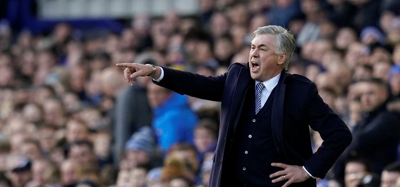 Ancelotti Galatasaraylı yıldızın peşinde! Fatih Terim'den o ismi istedi...