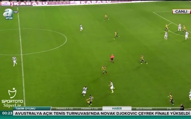 Valbuena'nın pozisyonunda faul var mı?