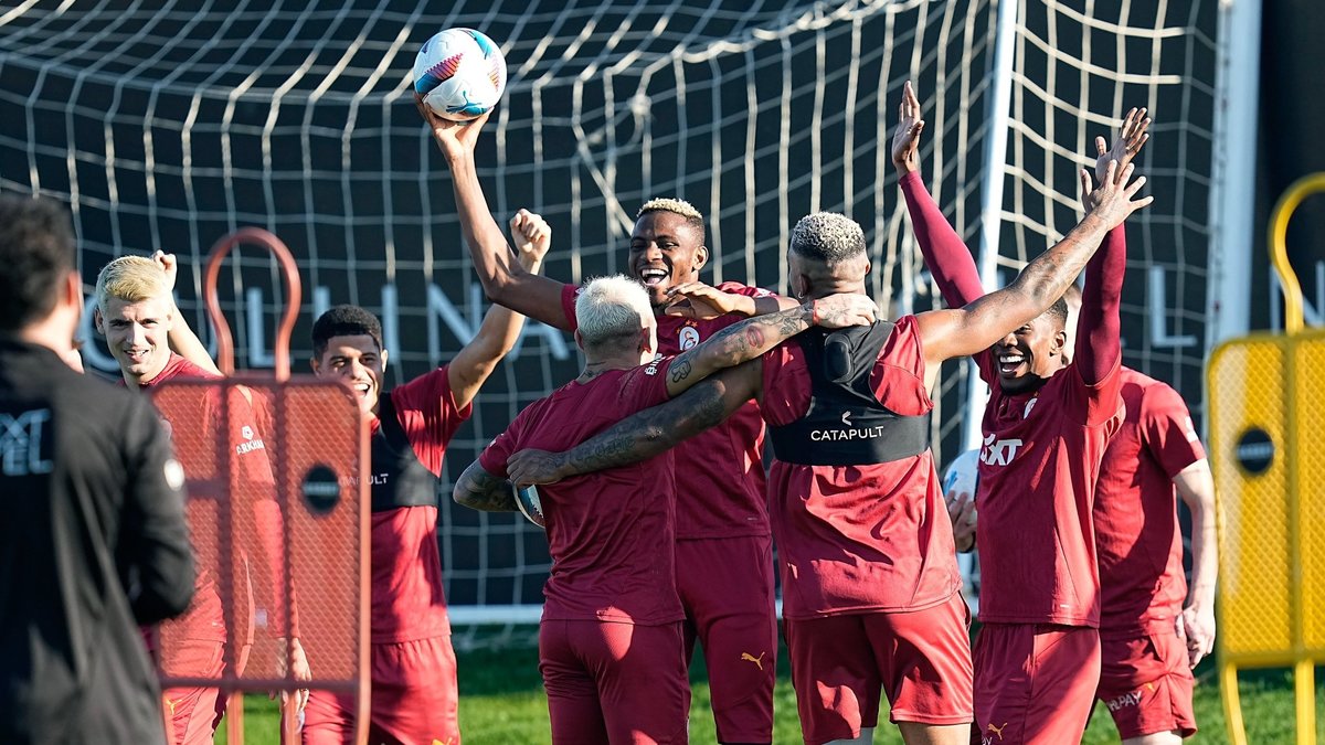 Galatasaray, Corendon Alanyaspor maçının hazırlıklarını sürdürdü! Galatasaray, Corendon Alanyaspor maçının hazırlıklarını sürdürdü!