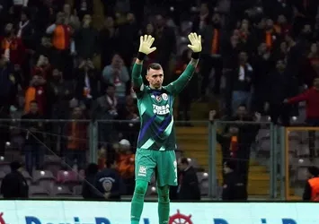 Milli takıma gitmeyecekler