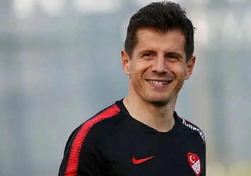 Açılış Emre’den