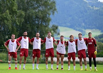 G.Saray'da sürpriz ayrılık!