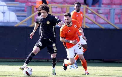 Ümraniyespor 2-0 Adanaspor MAÇ SONUCU-ÖZET Ümraniyespor evinde kazandı!