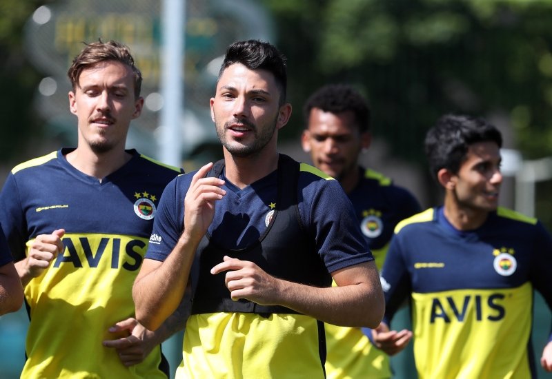 Fenerbahçe’ye Patrik Schick’ten kötü haber geldi!