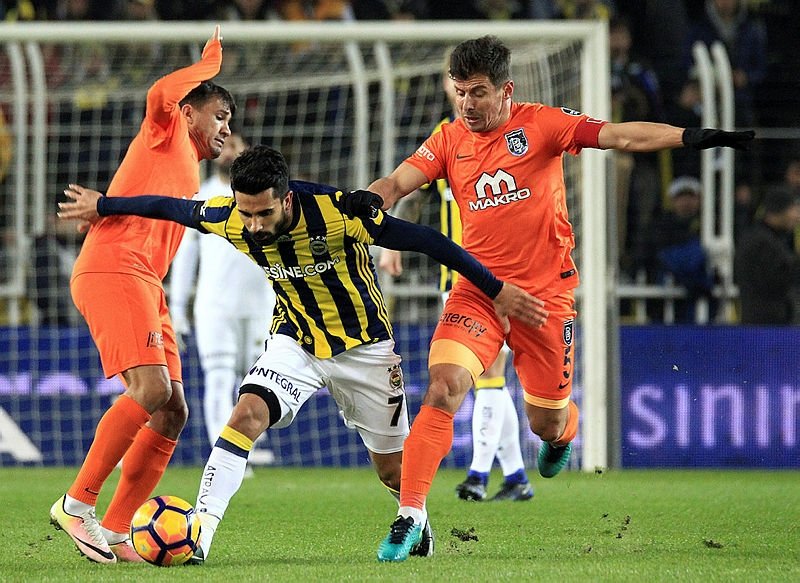 Fenerbahçe’de Emre Belözoğlu sesleri