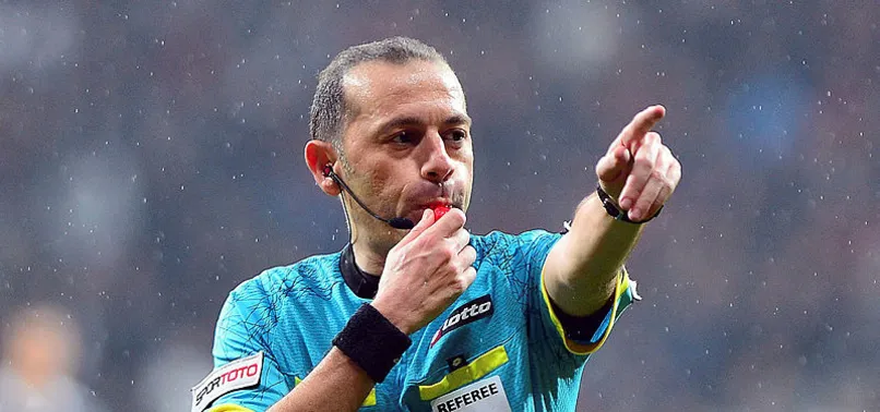 Cüneyt Çakır'ın derbi karnesi