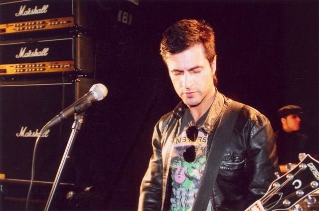 Ünlüler derbide kimi destekliyor?