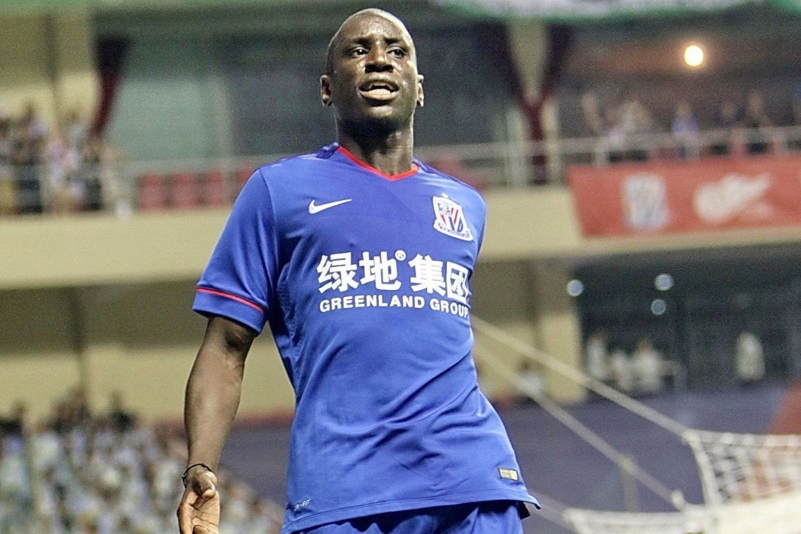 Fenerbahçe’de Demba Ba sürprizi