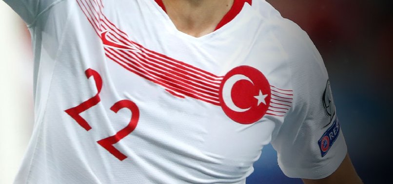 GALATASARAY HABERLERİ - Aslan'da Nelsson giderse hedef milli stoper!