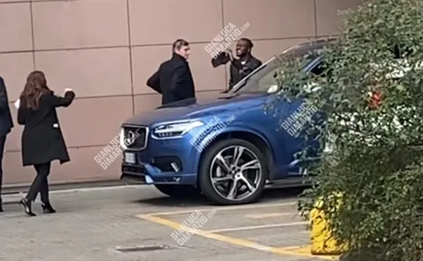 Victor Moses Inter'le resmi sözleşme imzaladı - 2