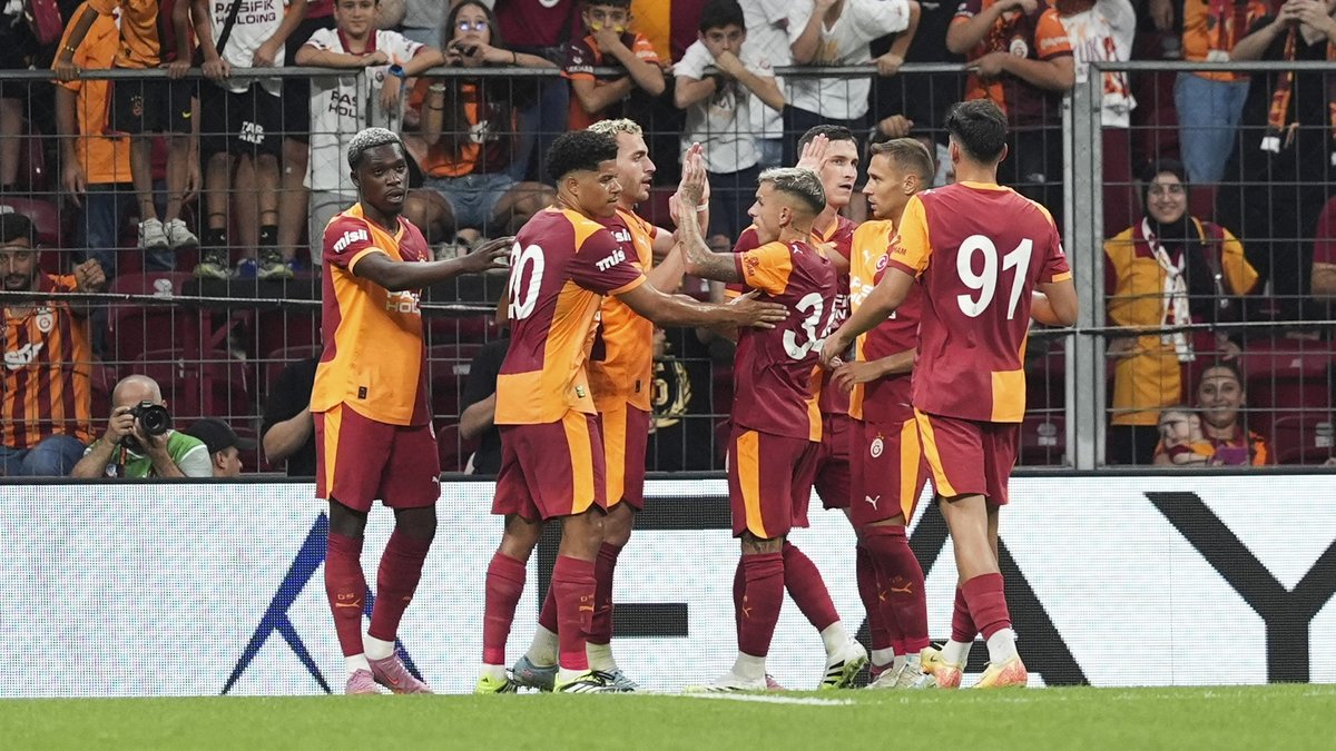 TRANSFER HABERLERİ | Galatasaray'da 4 isim ayrılıyor! TRANSFER HABERLERİ | Galatasaray'da 4 isim ayrılıyor!