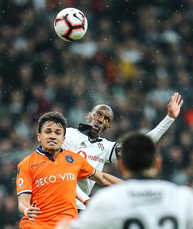 Usta yazarlar Beşiktaş - Başakşehir maçını değerlendirdi!