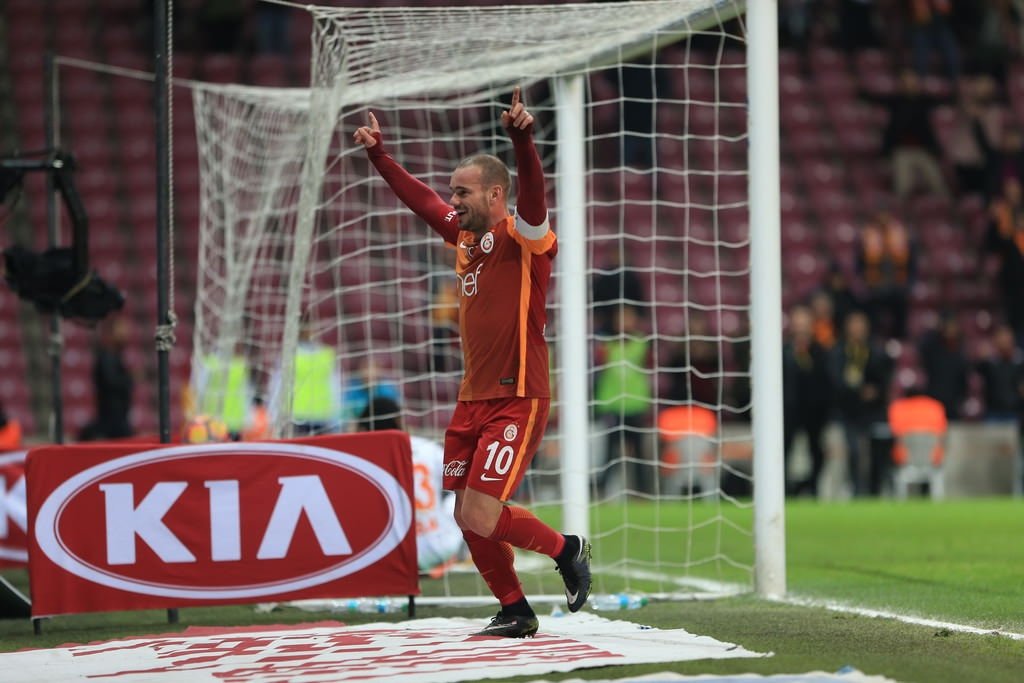 Wesley Sneijder’e Çin’den teklif var