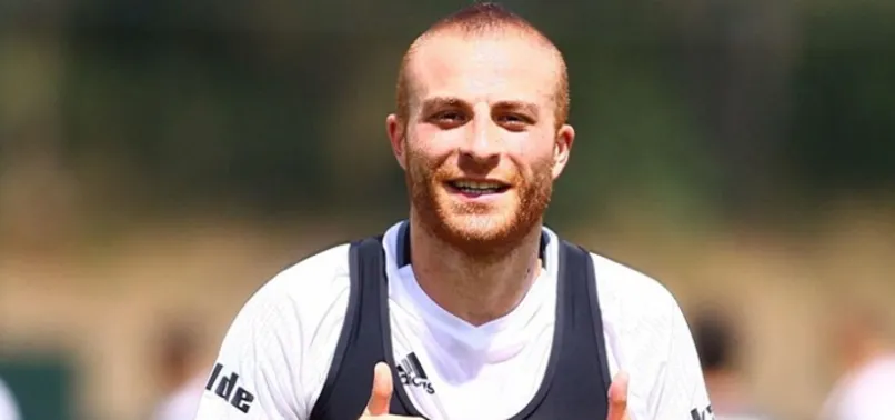 Beşiktaş'a Gökhan Töre'den kötü haber