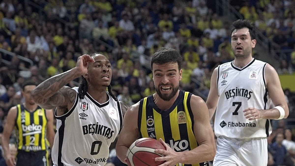 Melih Mahmutoğlu: Seyircimizin önünde kupayı kazanmak istiyoruz Melih Mahmutoğlu: Seyircimizin önünde kupayı kazanmak istiyoruz